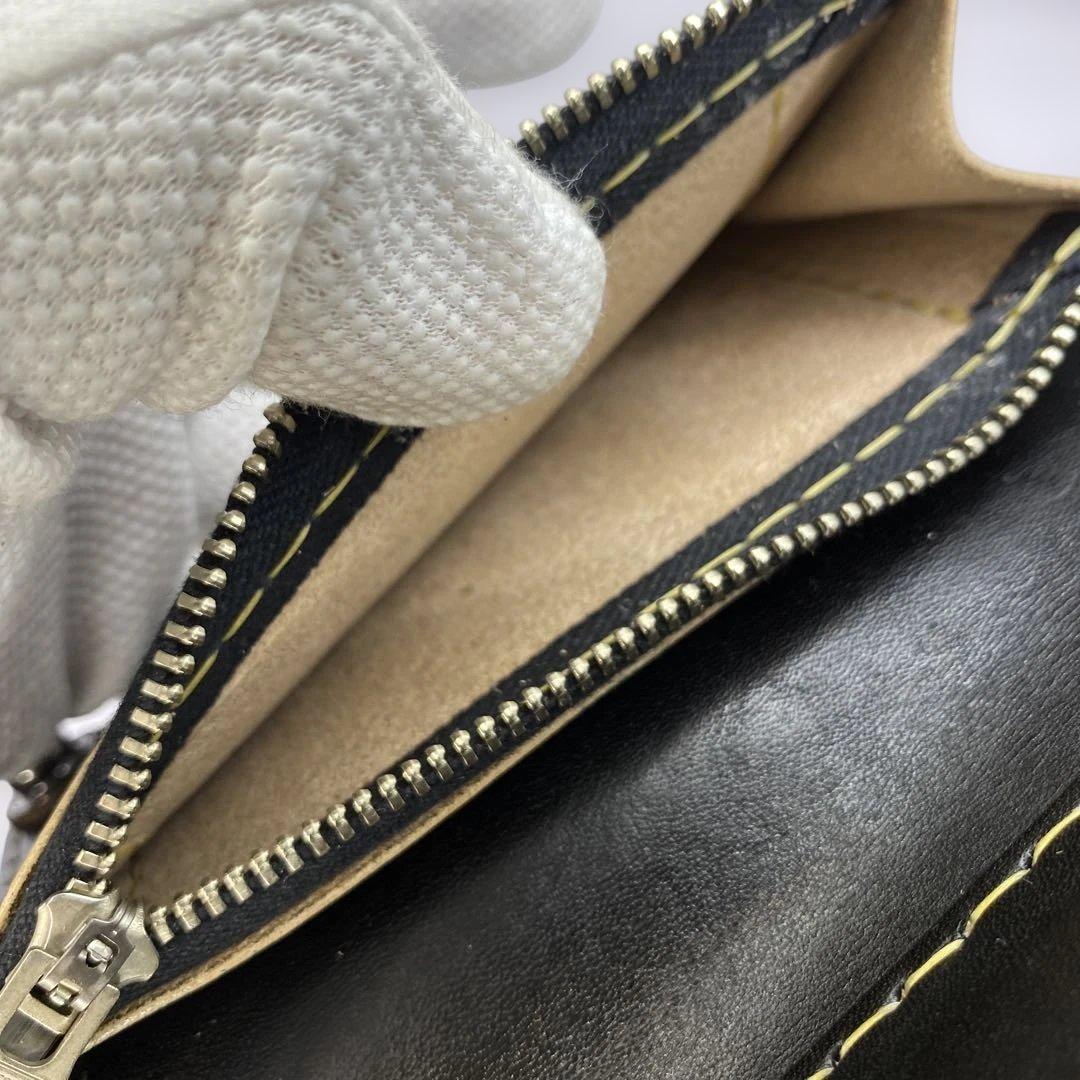 お札折らずに収納できる無骨な手染めミドルトラッカーウォレット BTW0627