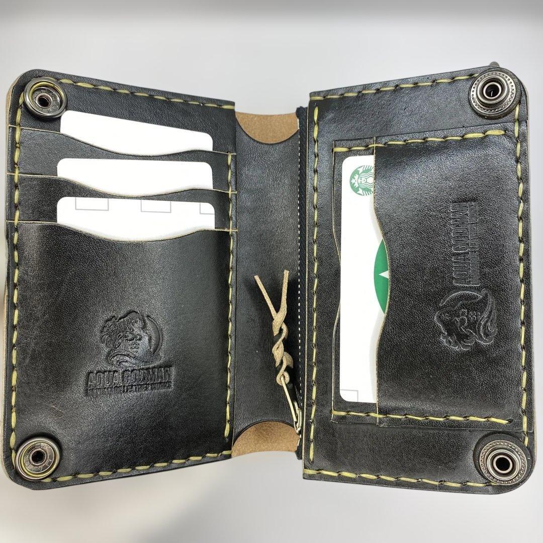 お札折らずに収納できる無骨な手染めミドルトラッカーウォレット BTW0627