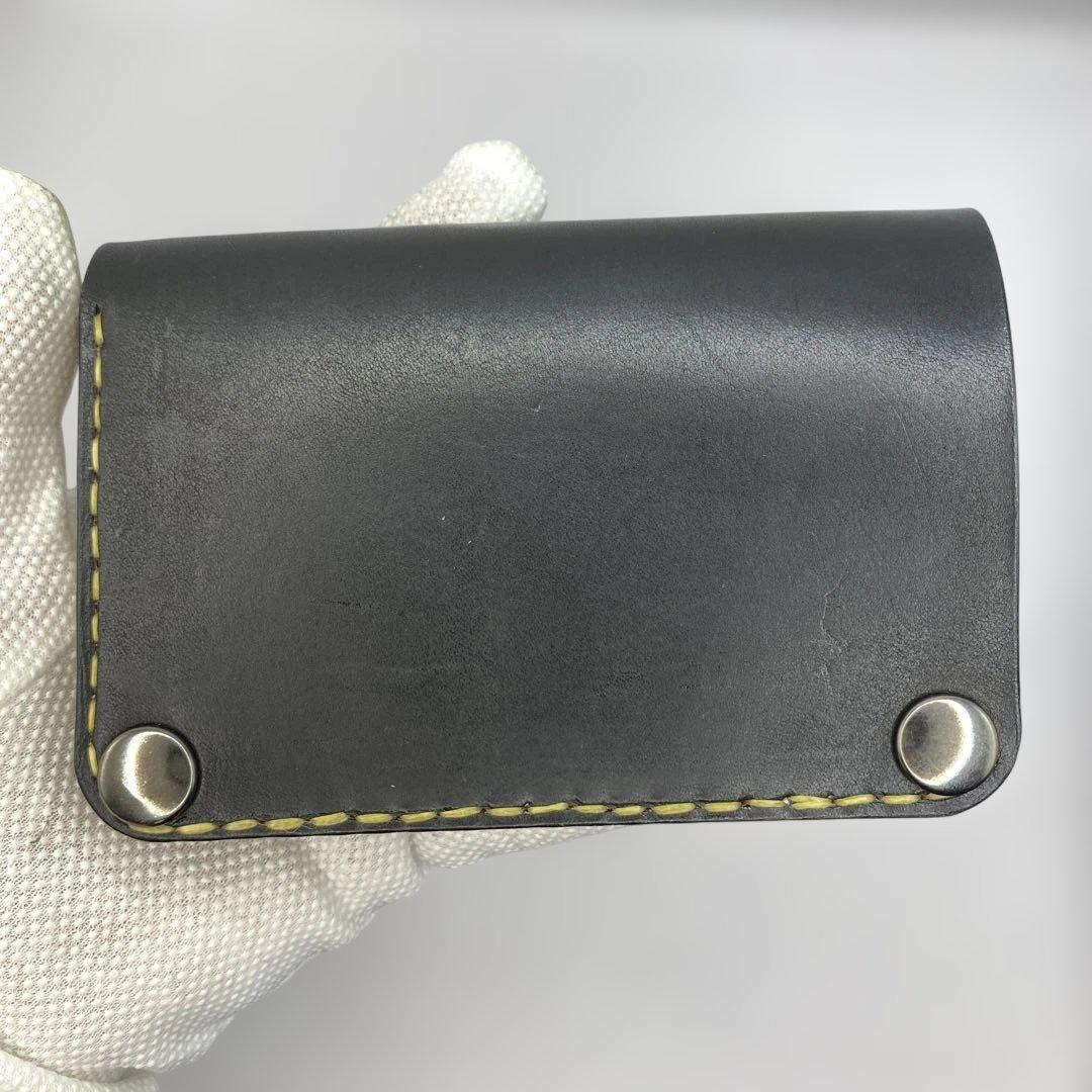 お札折らずに収納できる無骨な手染めミドルトラッカーウォレット BTW0627