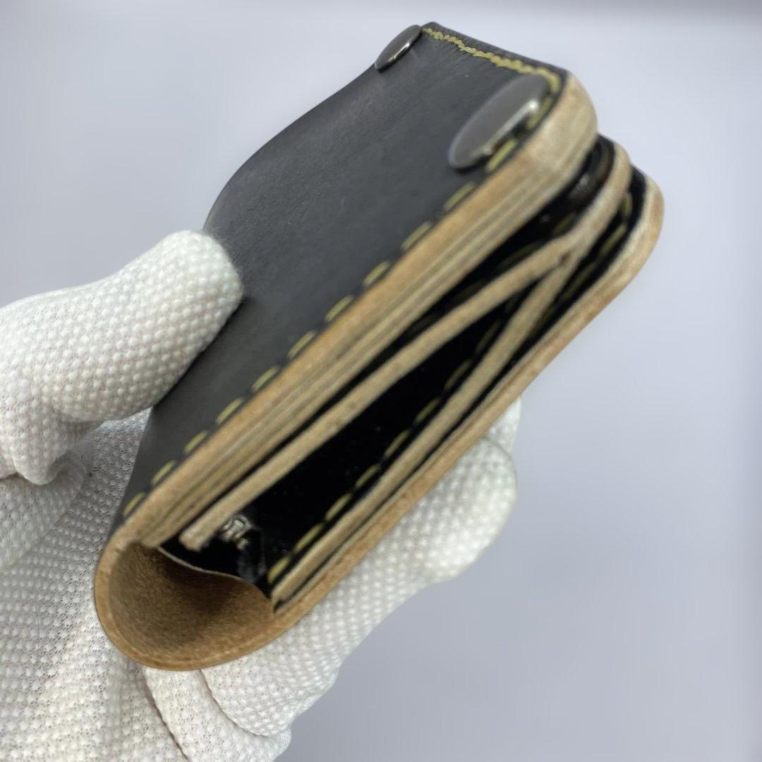 お札折らずに収納できる無骨な手染めミドルトラッカーウォレット BTW0627