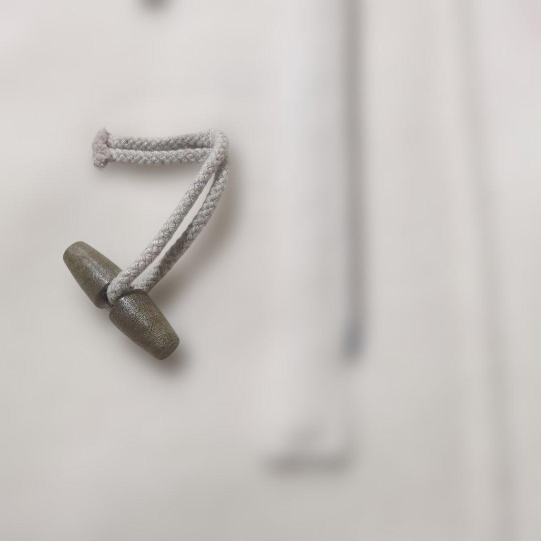 送料込み美品！NAISSANCE ダッフルコート お洒落ホワイト ウール混紡