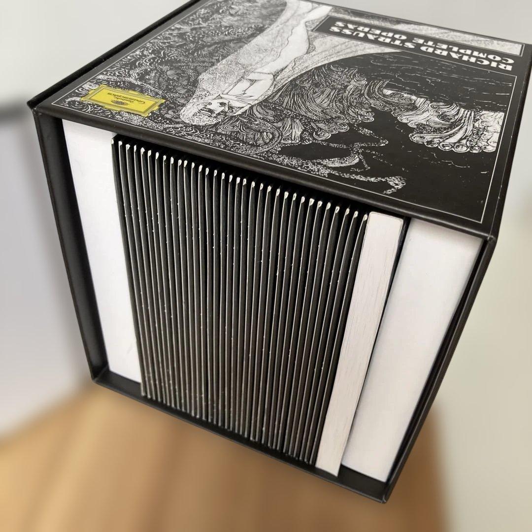 【限定品：３３ＣＤ】リヒャルト・シュトラウス オペラ全集