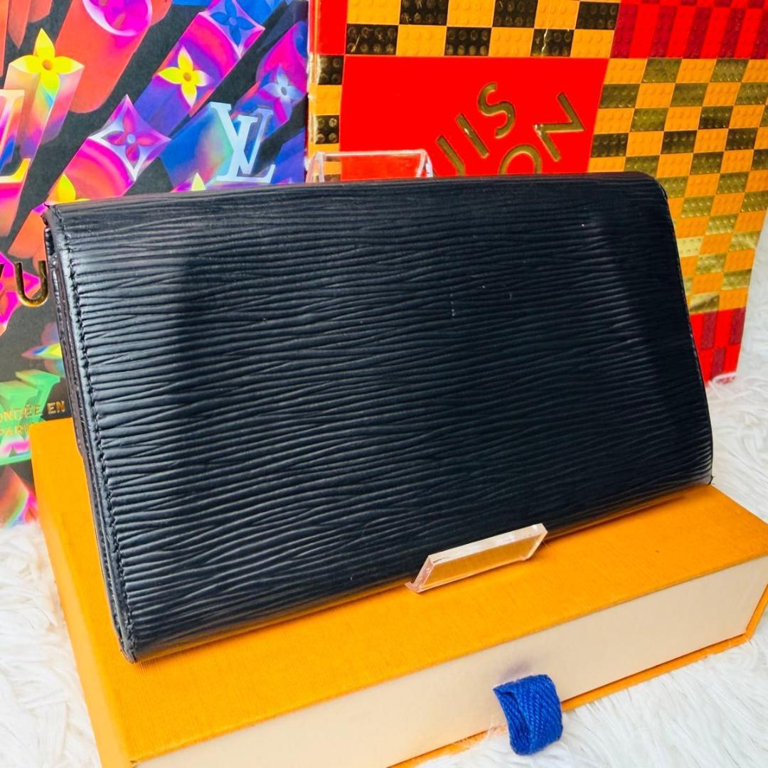 【セール中！】ルイヴィトン エピ ポルトフォイユサラ 長財布 ブラック ノワール