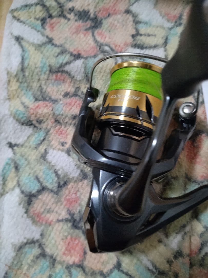 ほぼ新品 シマノ 25アルテグラC2000SHG