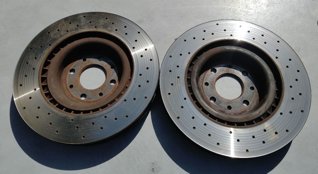 アバルト695 コンペ 純正フロントブレーキローター&パッド(ブレンボ対応)