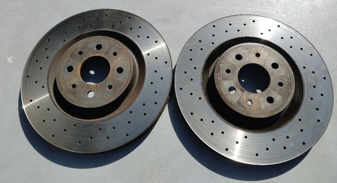 アバルト695 コンペ 純正フロントブレーキローター&パッド(ブレンボ対応)