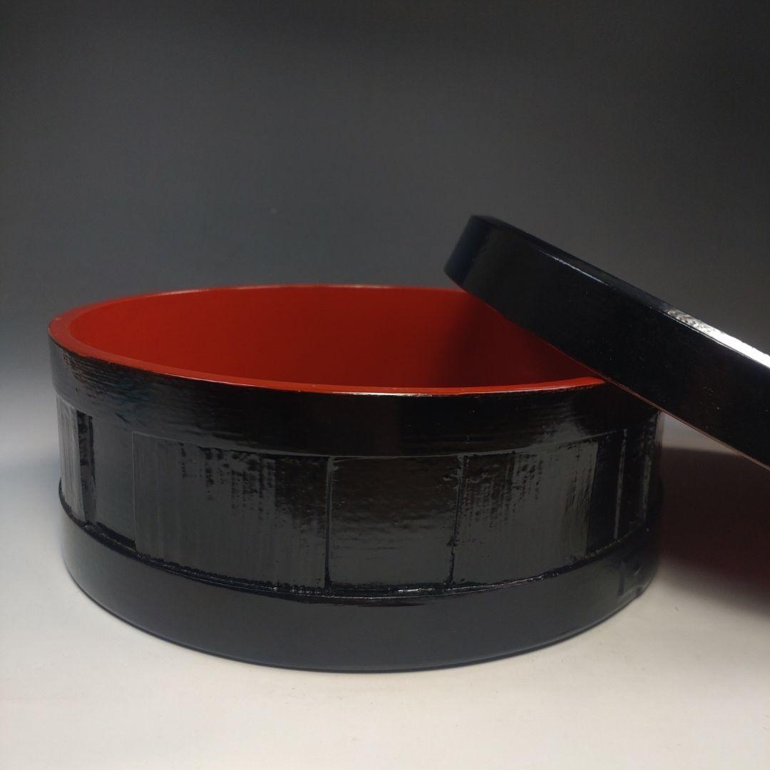 イ229 食籠『漆古堂造　内朱漆桶形食籠』『表千家　久田宗也　極箱　花押』茶道具