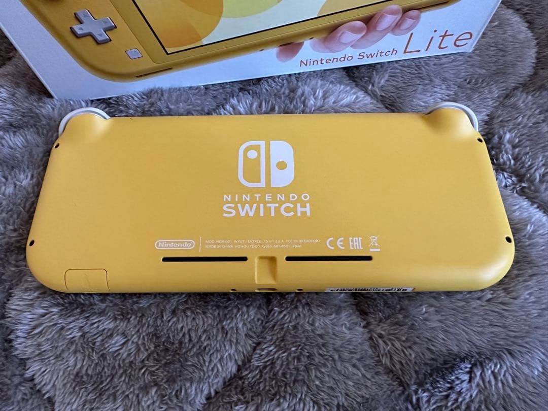 Nintendo Switch Lite イエロー SDカード