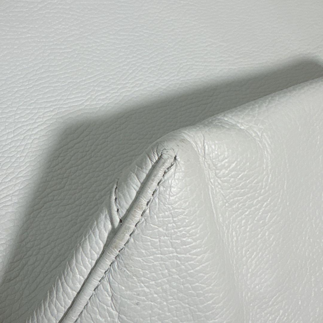 バッグ EMBOSSED LEATHER HAVERSACK M