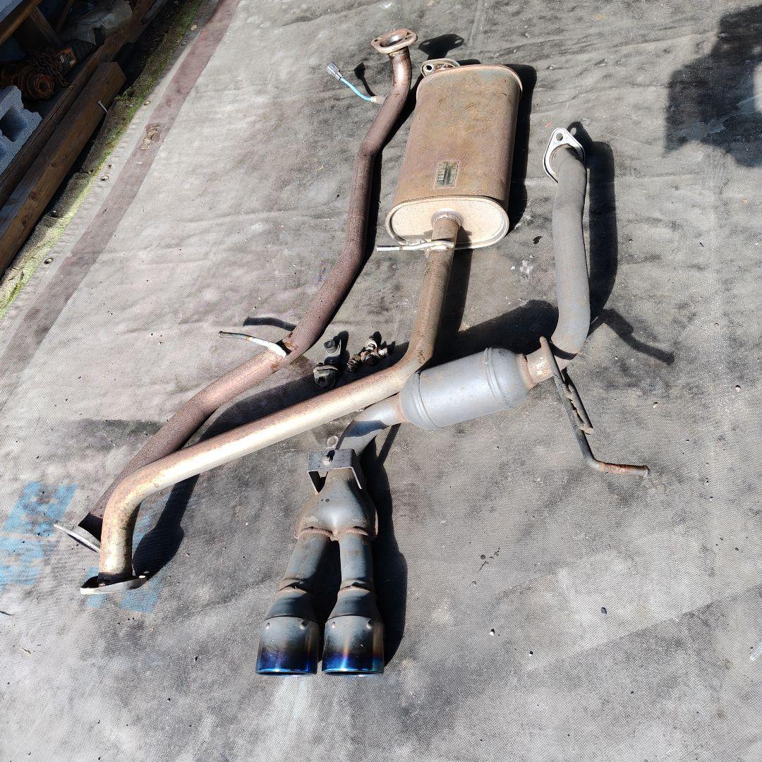 LA100S　ムーブカスタム　ターボ用　HKSセンター出しマフラー