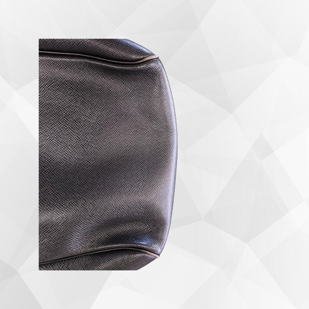 ルイ・ヴィトン キーポルバンドリエール50 エピ ブラック ショルダーストラップ