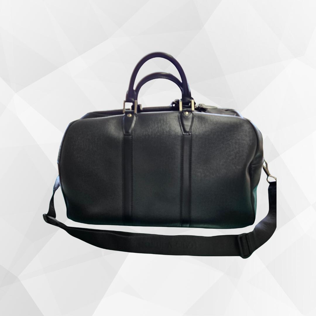 ルイ・ヴィトン キーポルバンドリエール50 エピ ブラック ショルダーストラップ