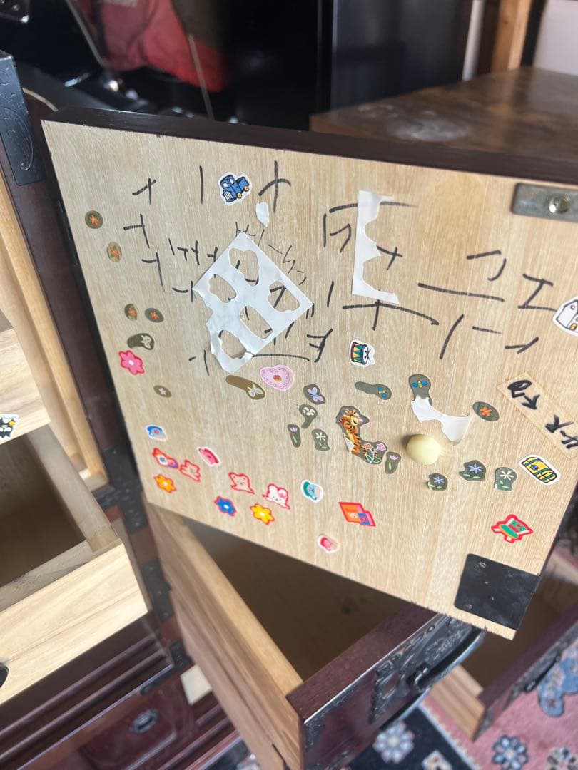 階段タンス　飾り棚 桐箪笥
