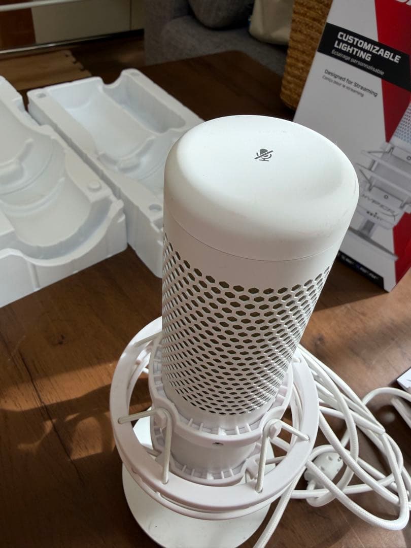 【やや訳あり】HyperX QuadCast S USBコンデンサーマイク