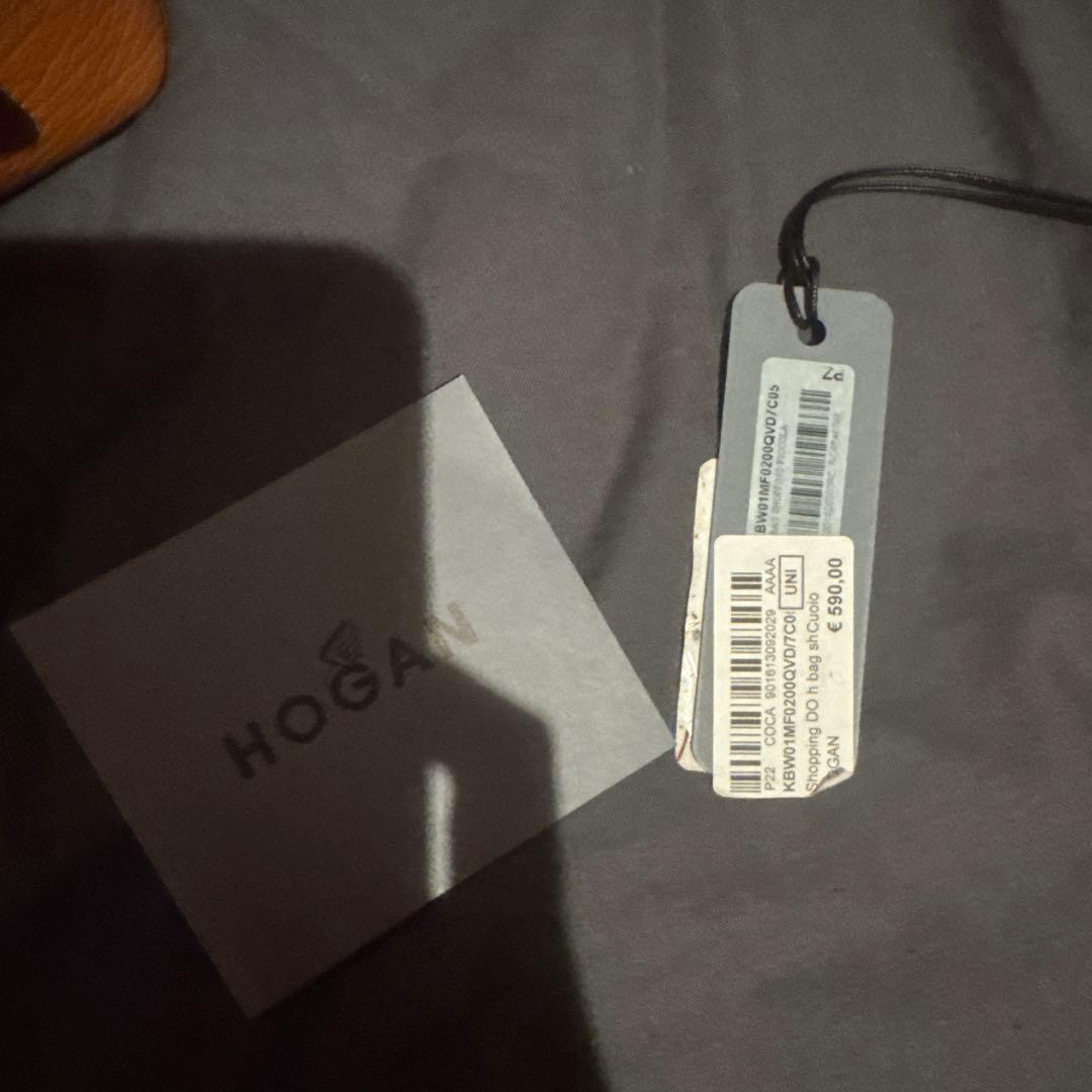 HOGANのトートバッグ