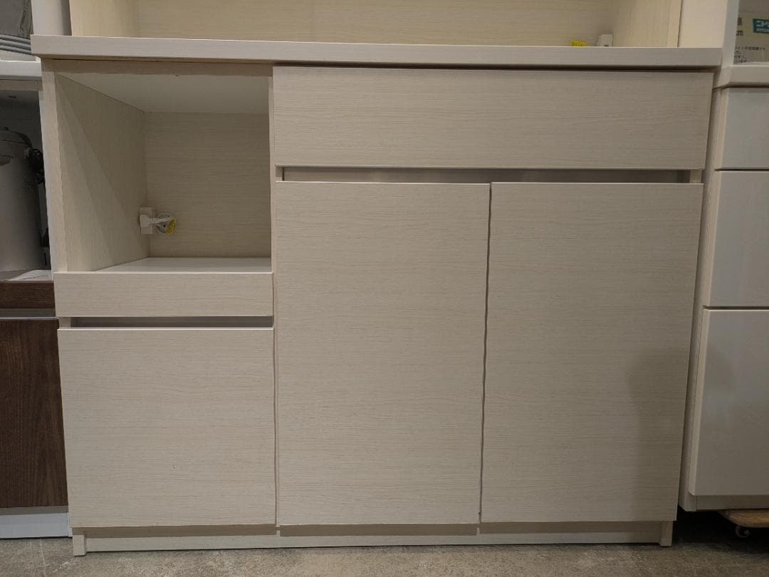 【美品】 土井インテリア 食器棚 キッチンボード 幅116㎝ ホワイト