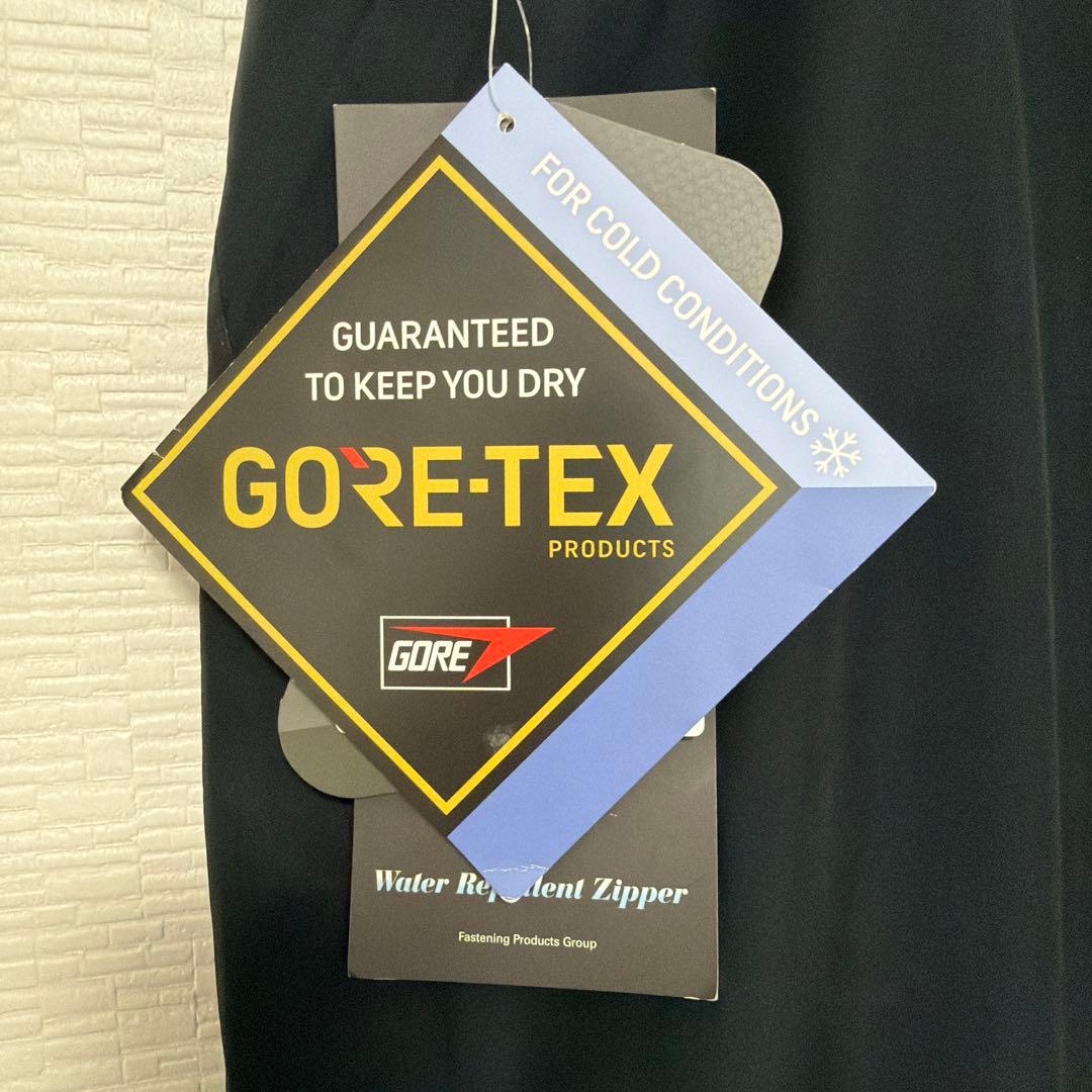 ゴアテックス　M 未使用品　スノボーパンツ