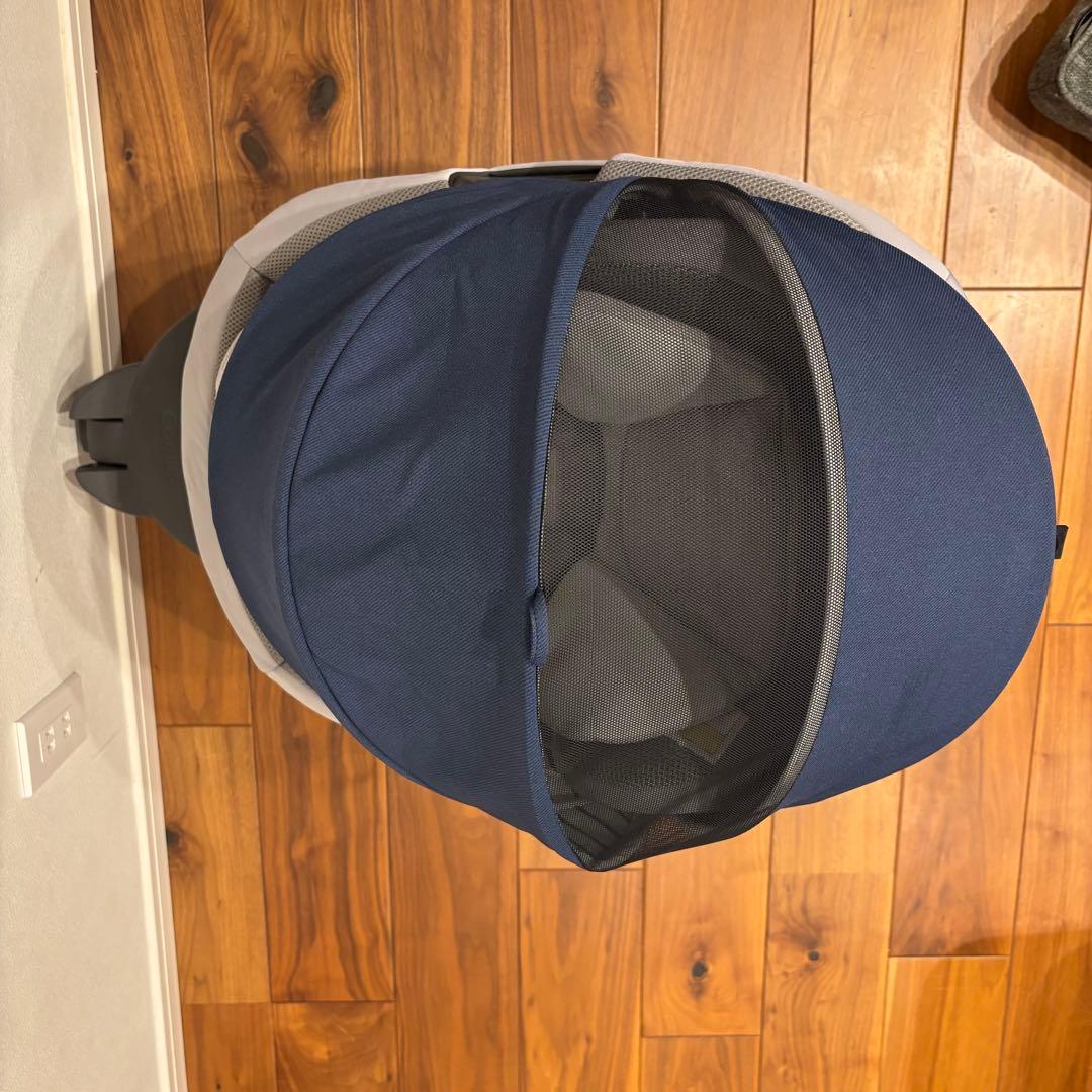 美品✨ コンビ ザエス エアー ISOFIX エッグショック ZB-690