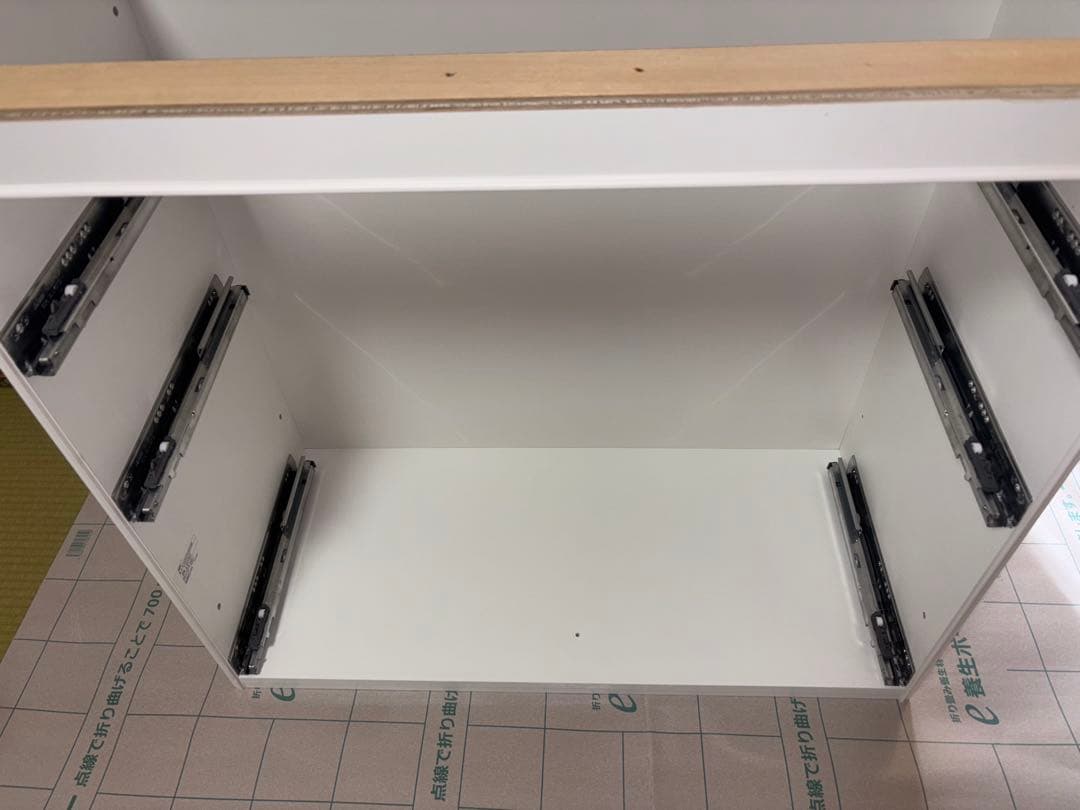 LIXIL 3段ストッカー