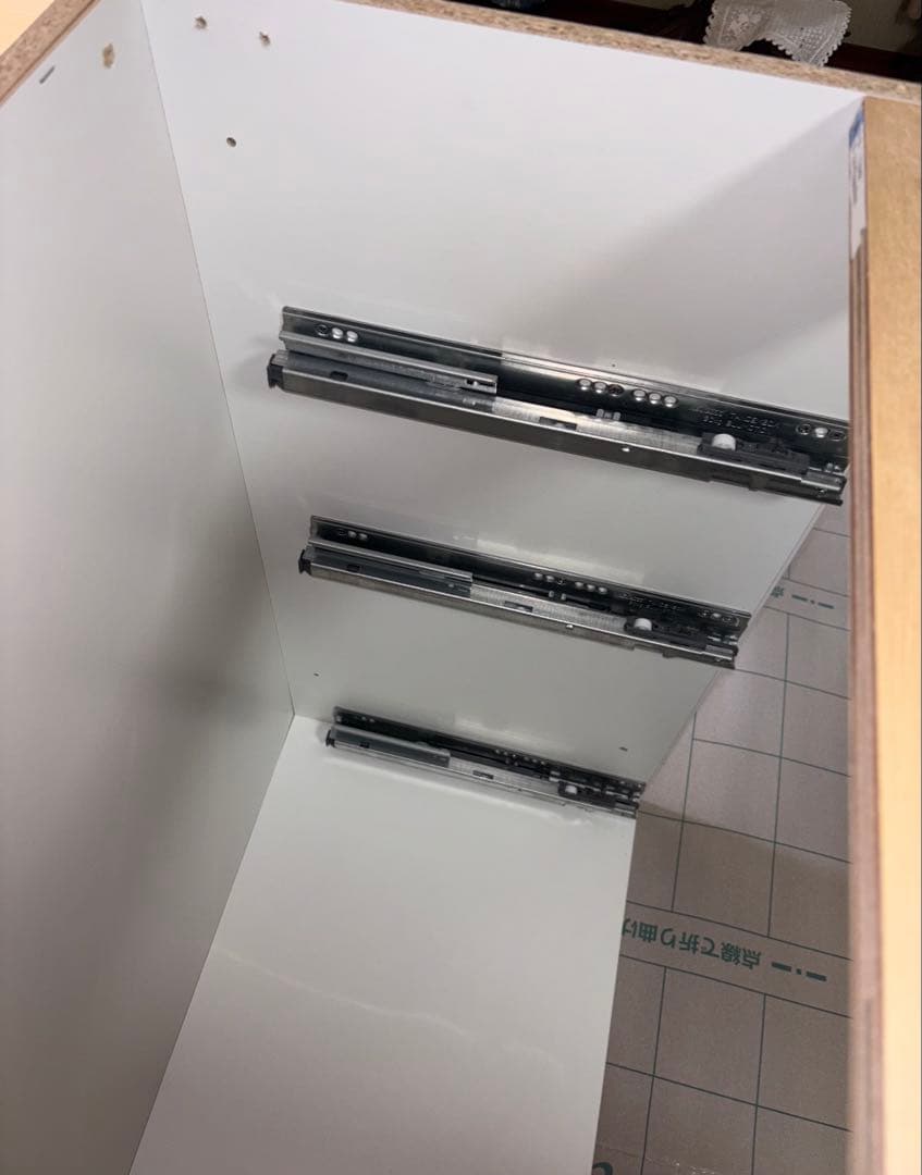 LIXIL 3段ストッカー