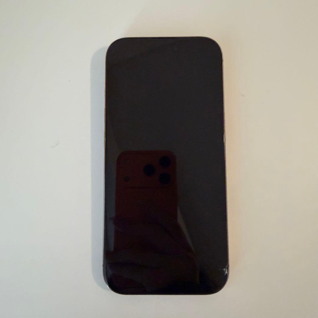 iPhone 16 Pro デザートチタニウム 本体 充電ケーブル付き