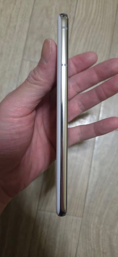 Samsung Galaxy S21 5G Phantom White　本体