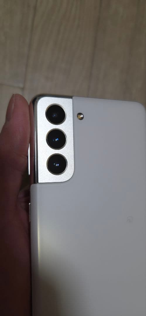 Samsung Galaxy S21 5G Phantom White　本体