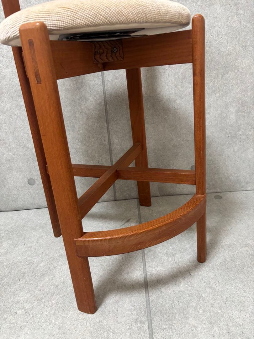 無垢材　回転　カウンターチェア