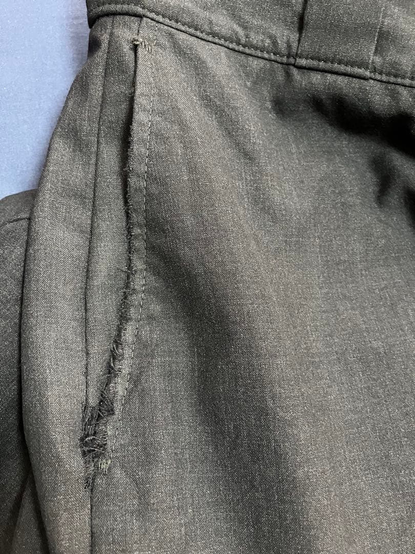 prada 22ss トライアングルパッチ　ワイドスラックス　ヴァージンウール