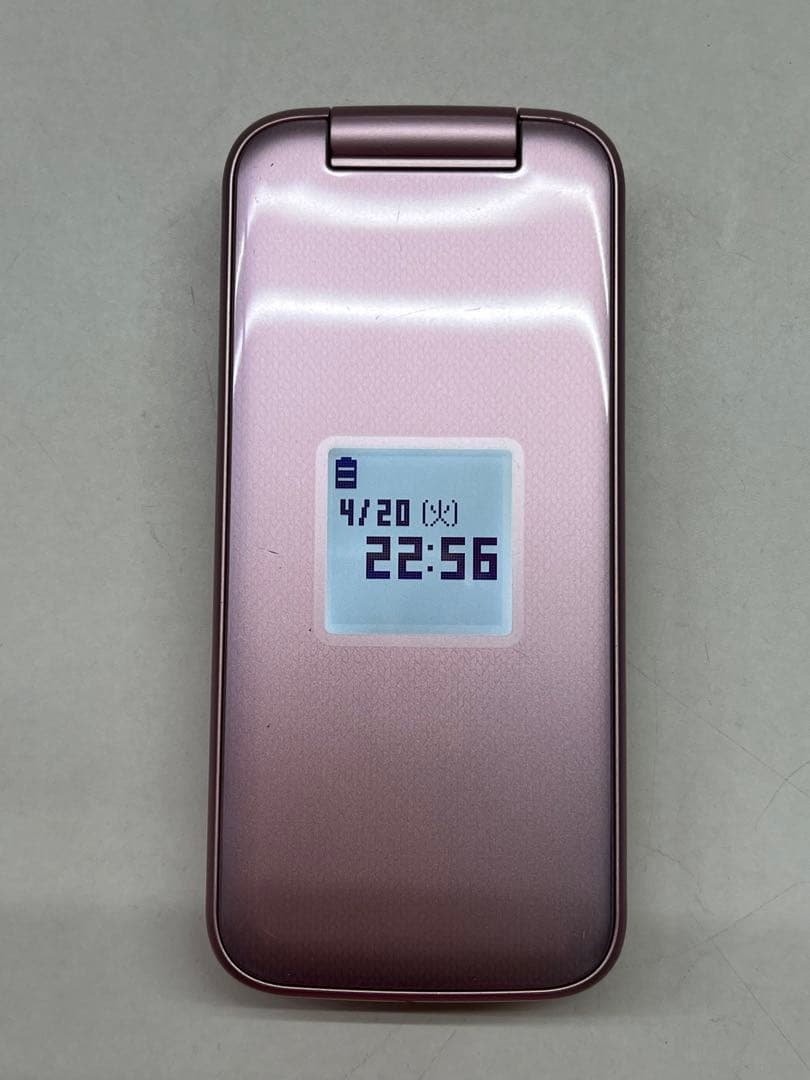 W6A626◆ らくらくホン SIM解除済み F-01M ガラケー 携帯電話