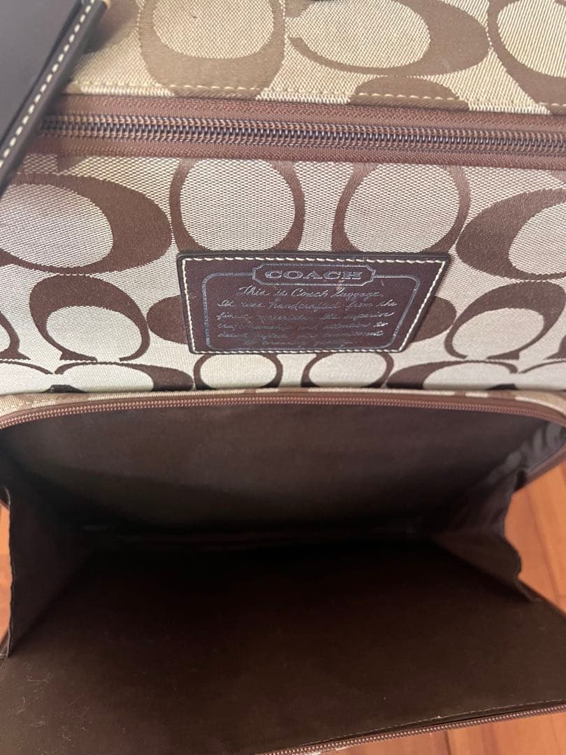 COACH 中型キャリーケース ロゴ　コーチ キャリーケース　スーツケース