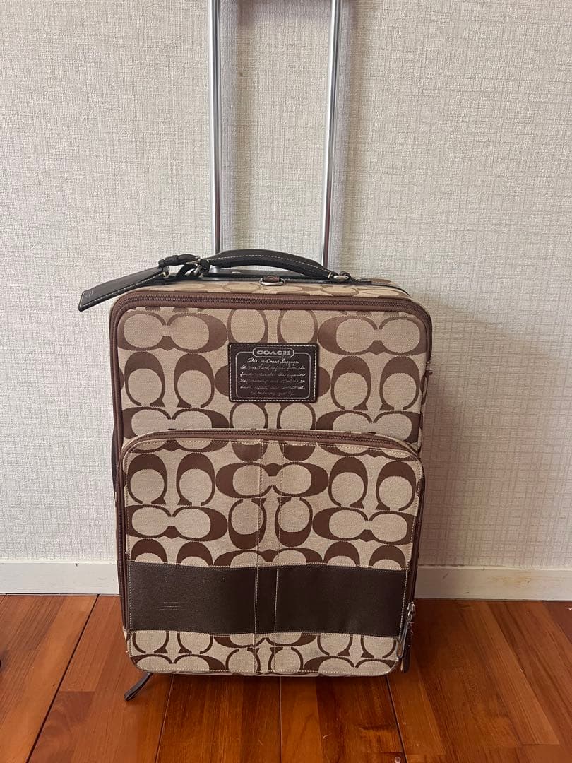 COACH 中型キャリーケース ロゴ　コーチ キャリーケース　スーツケース