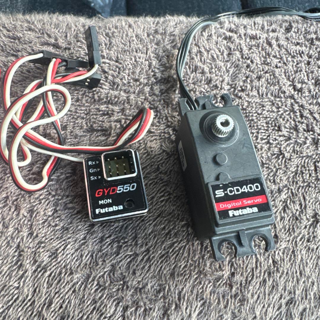 あ*き様 サーボ　フタバ futaba S-CD400 ジャイロGYD550