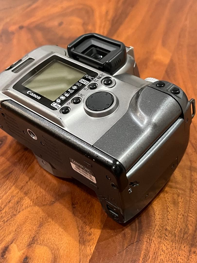 Canon EOS kiss 7 フィルム一眼レフカメラ