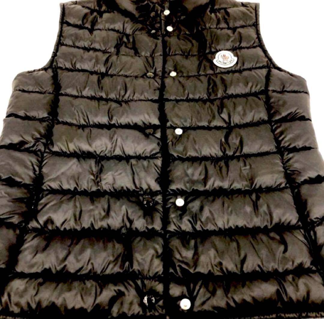 ¥37400→¥32400 お早めに！モンクレールダウンベストサイズS