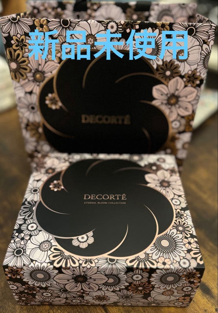 マ*ム様 コスメデコルテ　クリスマスコフレ2025 エターナルブルームコレクショ