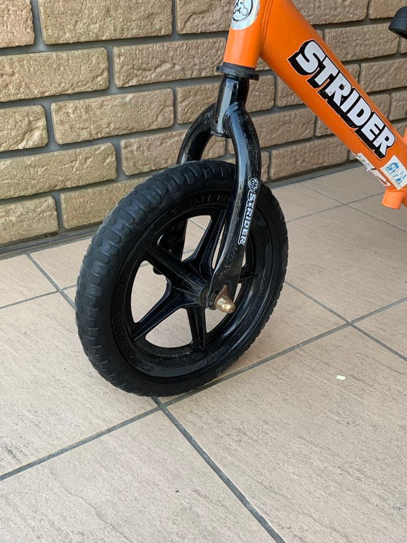 【人気色】STRIDER バランスバイク オレンジ 12インチ