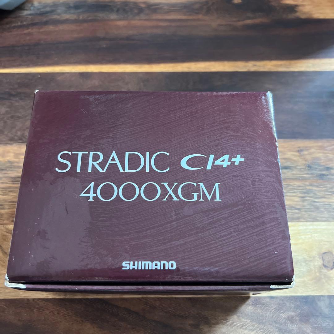【未使用品】シマノ STRADIC CI4+ 4000XGM