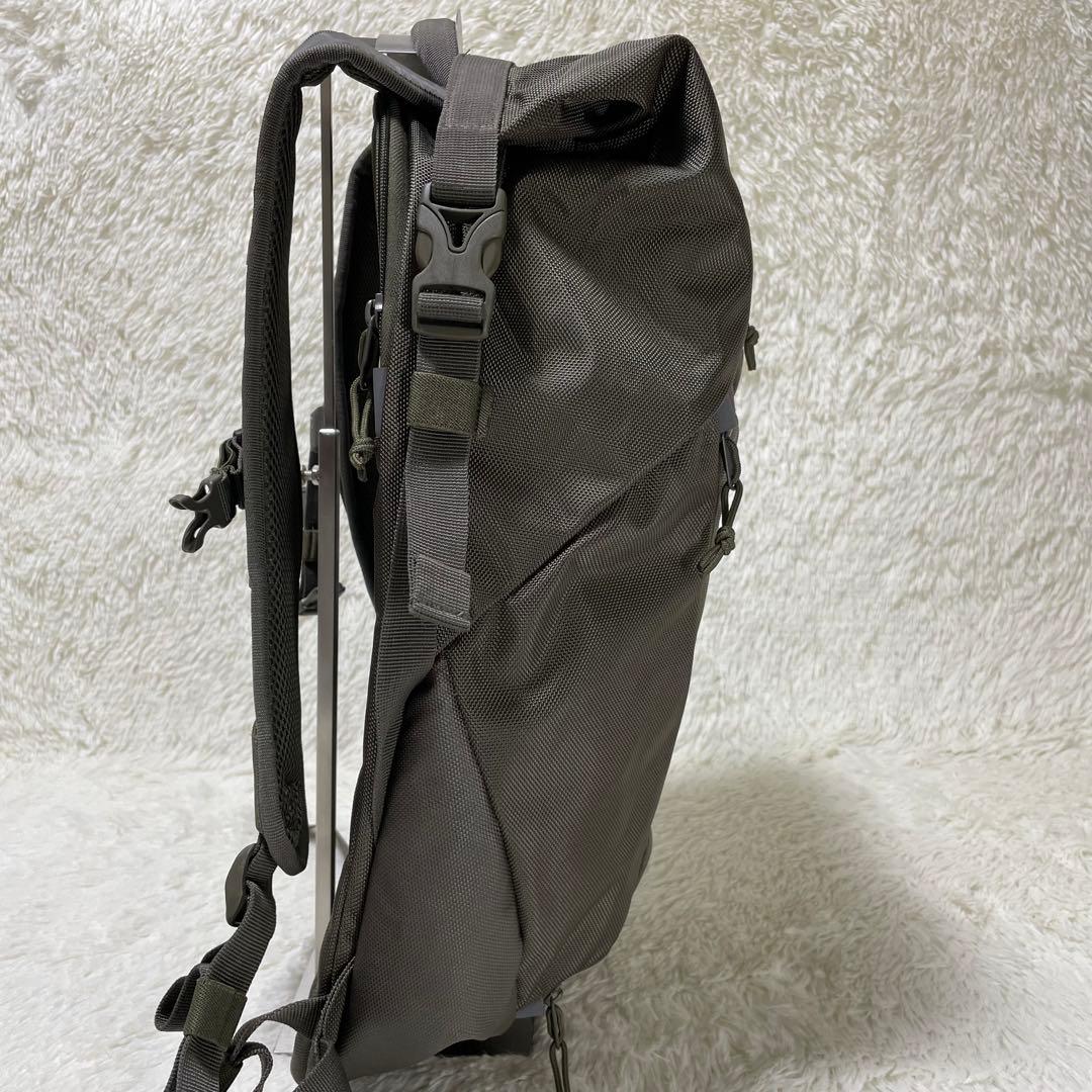 極美品✨5.11タクティカル　バックパック　リュック　ミリタリー　防水　完売品