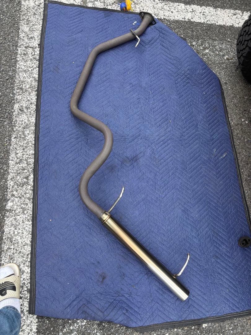 エスポワール製・ジムニーjb23・右出し跳ね上げ爆音マフラー