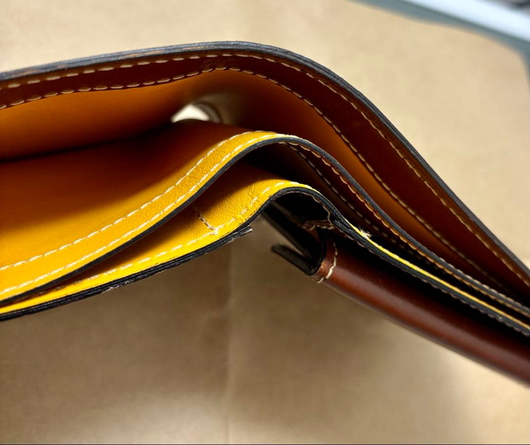 【GANZO】 ブライドルカジュアル)小銭入れ付き二つ折り財布 ヘーゼル