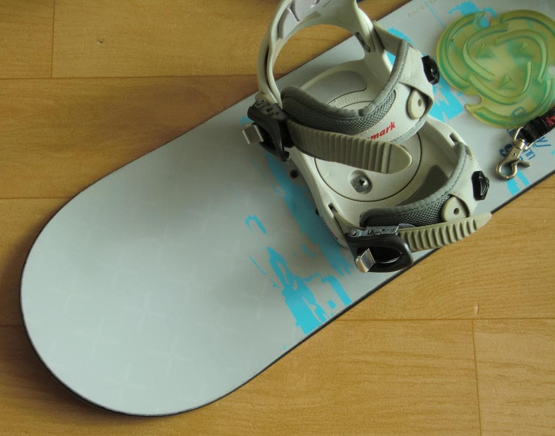 ■■送料無料■IGNIO■子供用スノボフルセット■板98靴19■WAX済■■