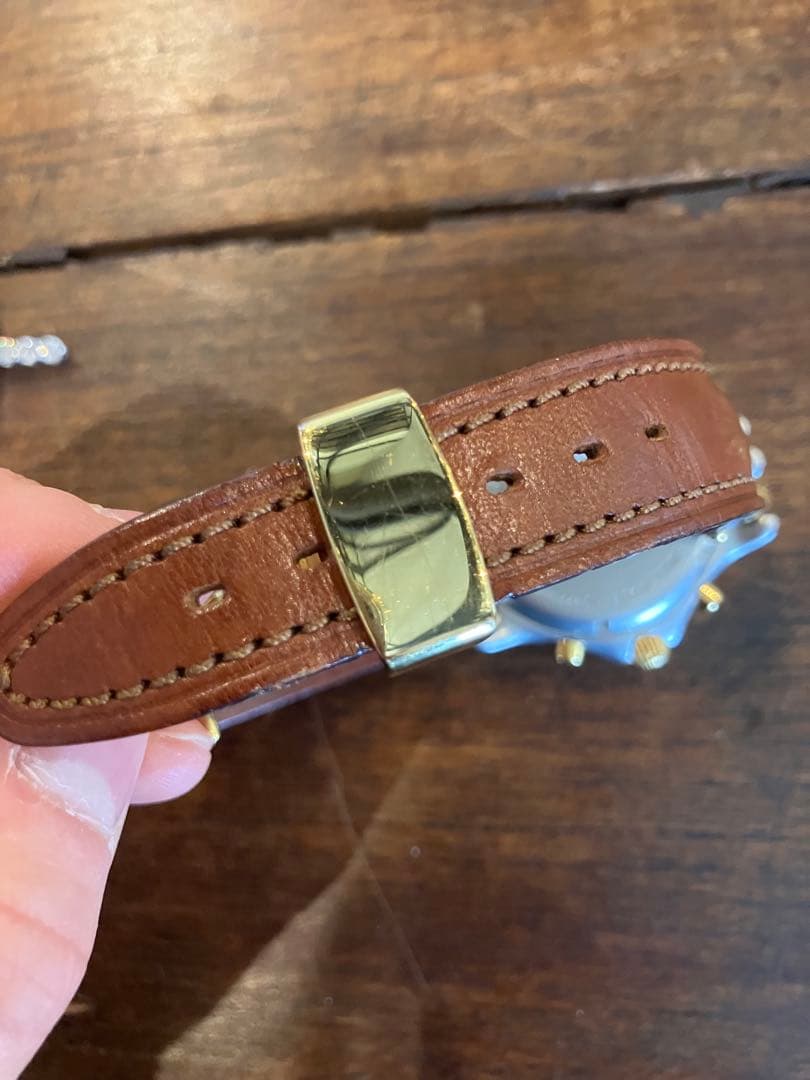 タグホイヤー　アイルトンセナ