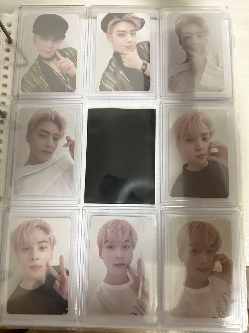 ASTRO チャウヌ トレカ セット