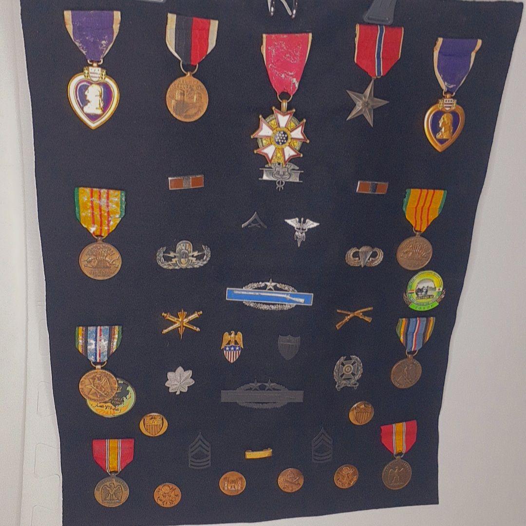 勲章　バッジ　 コレクション まとめ売り