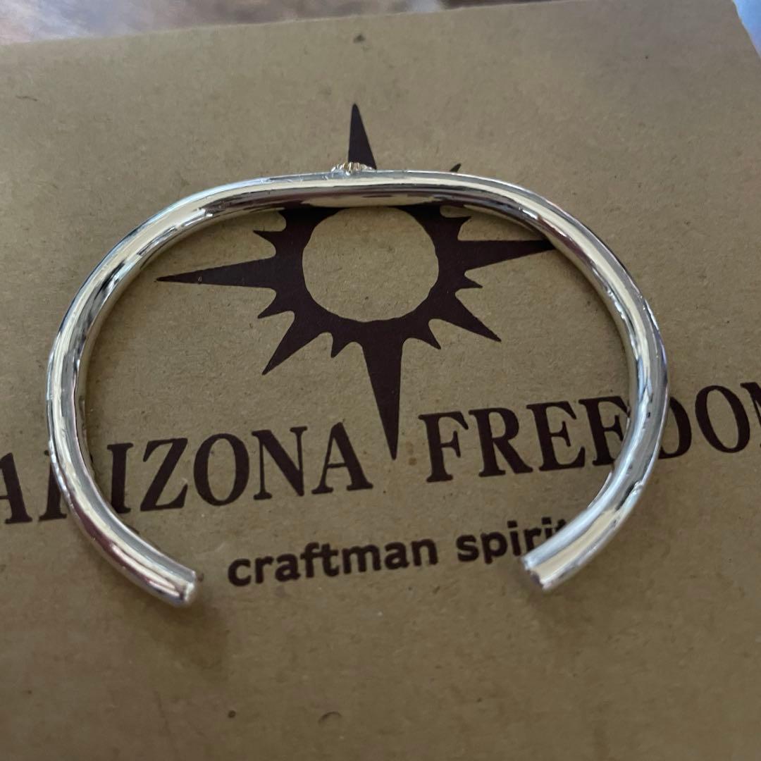 極美品　レディース　バングル　ブレスレット　アリゾナフリーダム　Sサイズ