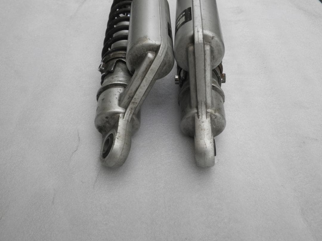 カタナリアサス純正 GSX250 GSX250S 別タンク式 減衰調整 スズキ刀