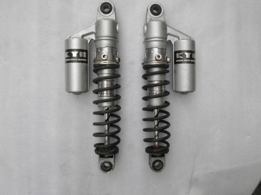 カタナリアサス純正 GSX250 GSX250S 別タンク式 減衰調整 スズキ刀