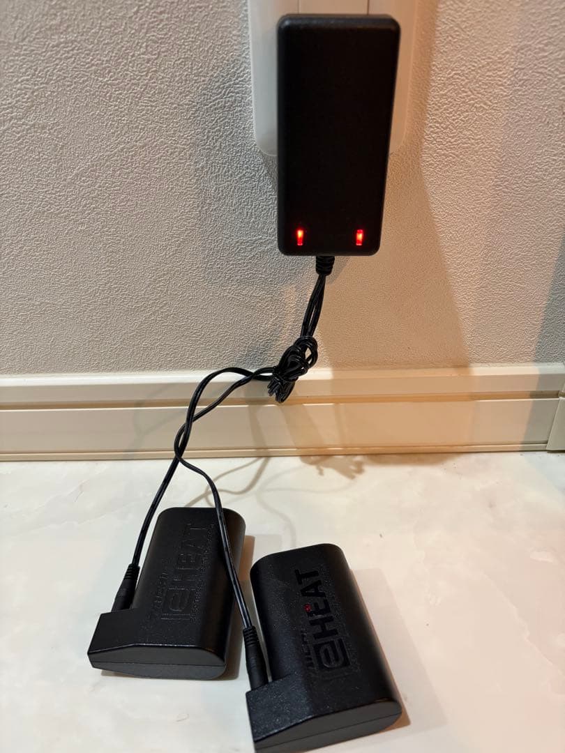 RSタイチ　電熱ジャケット（e-HEAT フリースインナーパーカー）