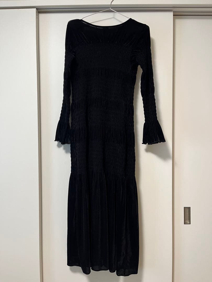 ワンピース CLANE SHIRRING LONG ONEPIECE BLACK 0